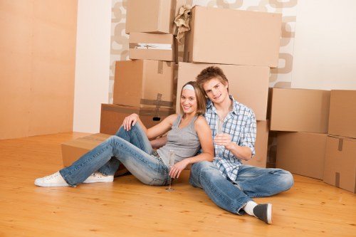 Local man and van removal service in Collierswood for home moves